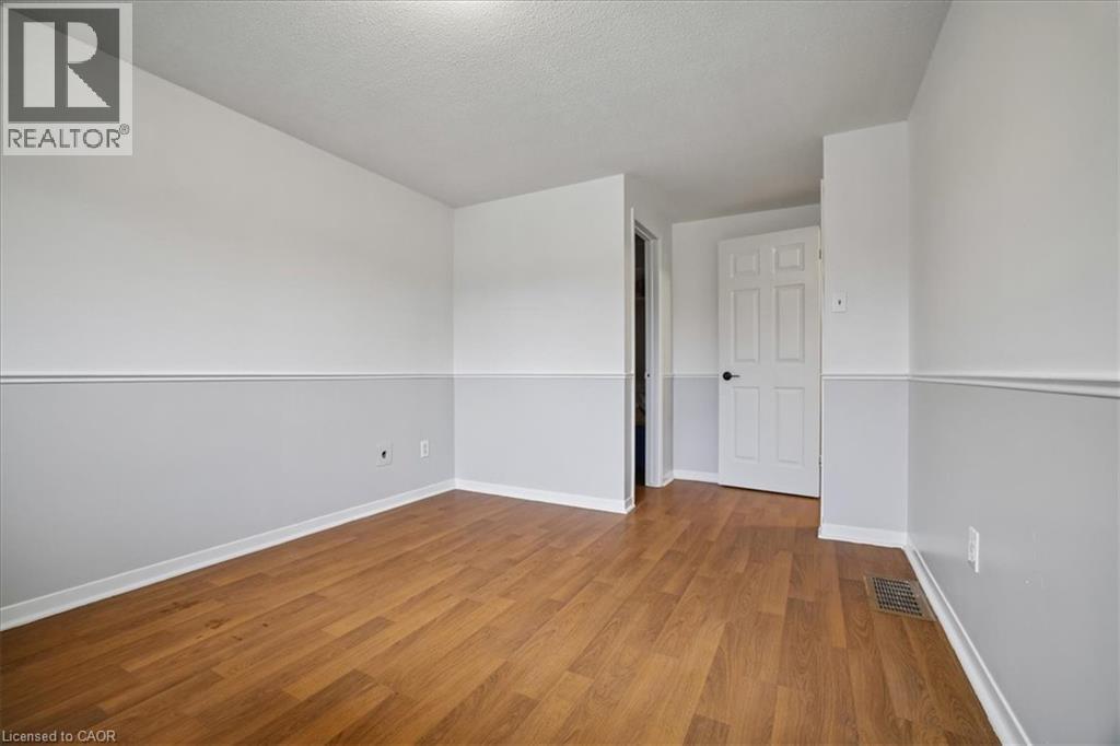 2208 MELISSA Crescent, Burlington, Ontario, L7P4J7 — Photo 35