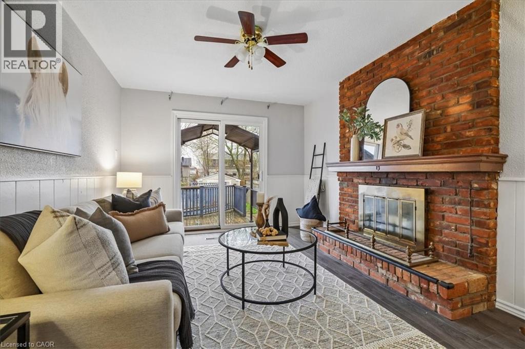 2208 MELISSA Crescent, Burlington, Ontario, L7P4J7 — Photo 5