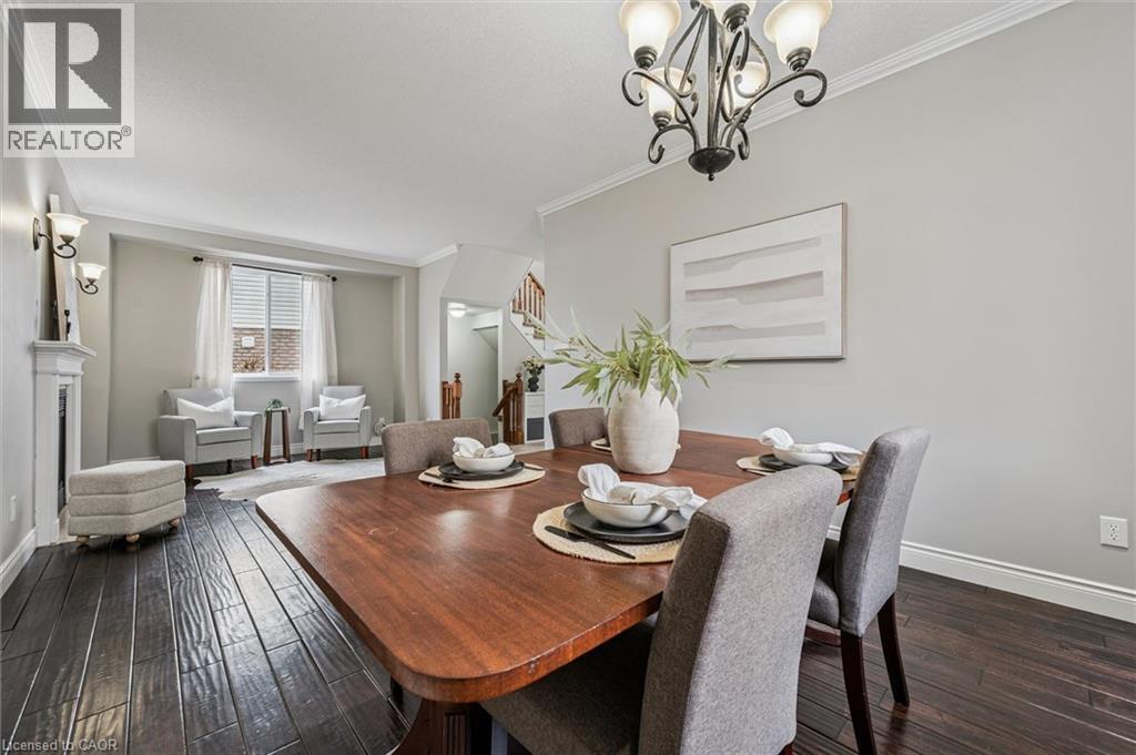 707 COMMONWEALTH Crescent, Kitchener, Ontario, N2E4J8 — Photo 10