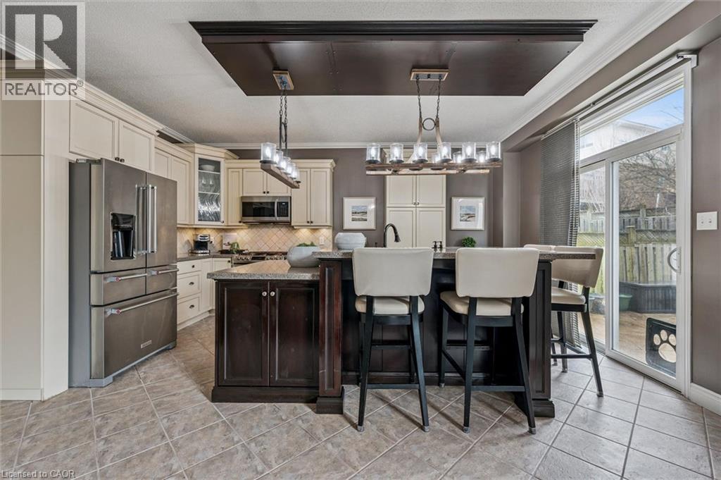 707 COMMONWEALTH Crescent, Kitchener, Ontario, N2E4J8 — Photo 14