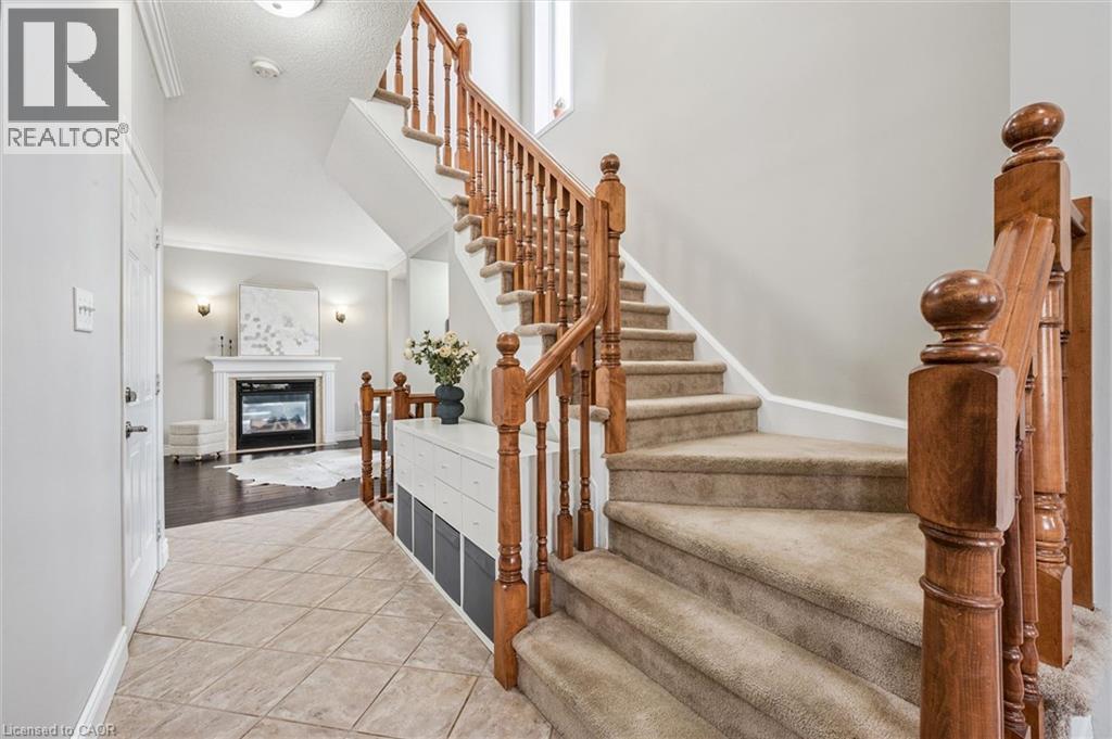 707 COMMONWEALTH Crescent, Kitchener, Ontario, N2E4J8 — Photo 19