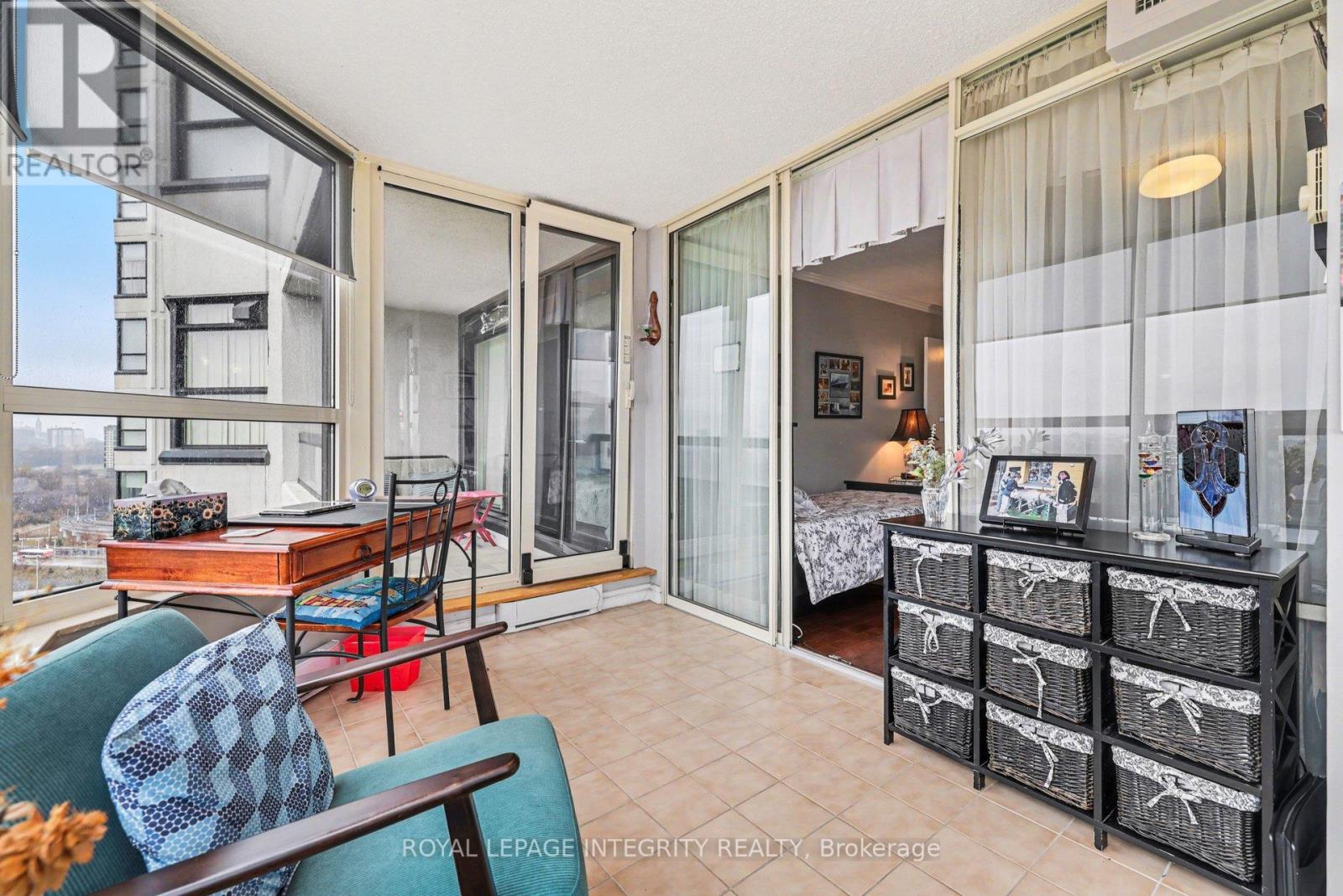 1905 - 1510 RIVERSIDE DRIVE, Ottawa, Ontario, K1G4X5 — Photo 18