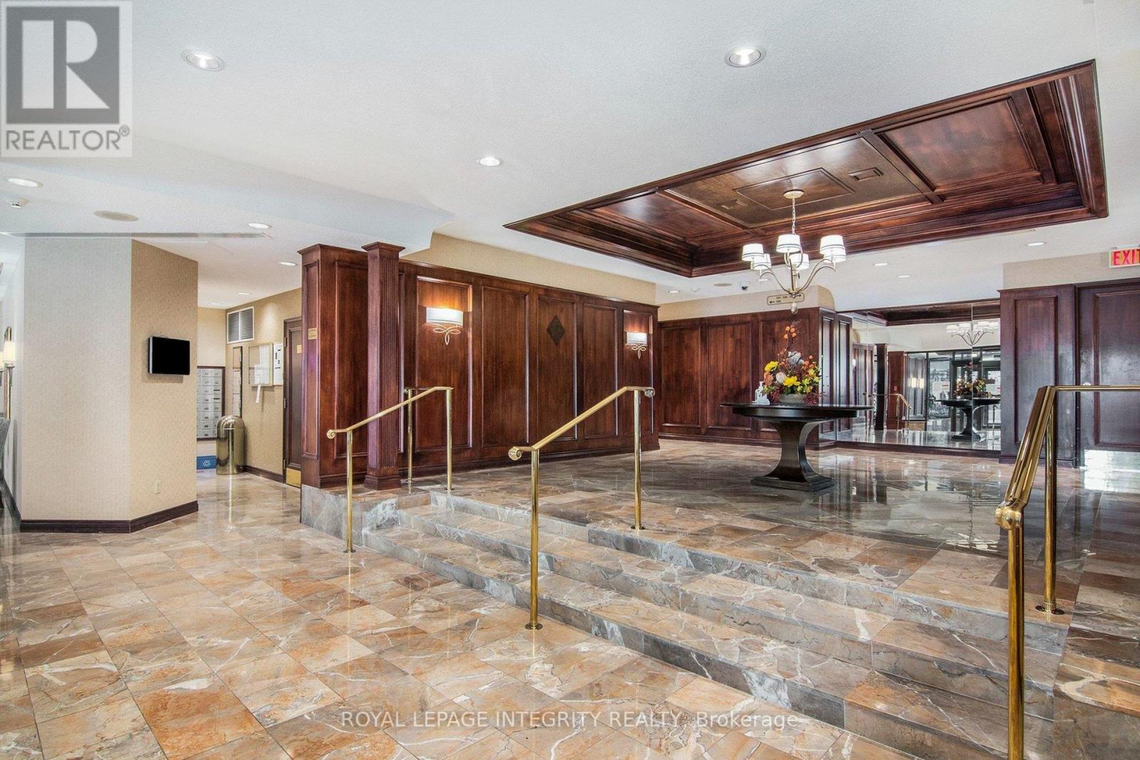 1905 - 1510 RIVERSIDE DRIVE, Ottawa, Ontario, K1G4X5 — Photo 2