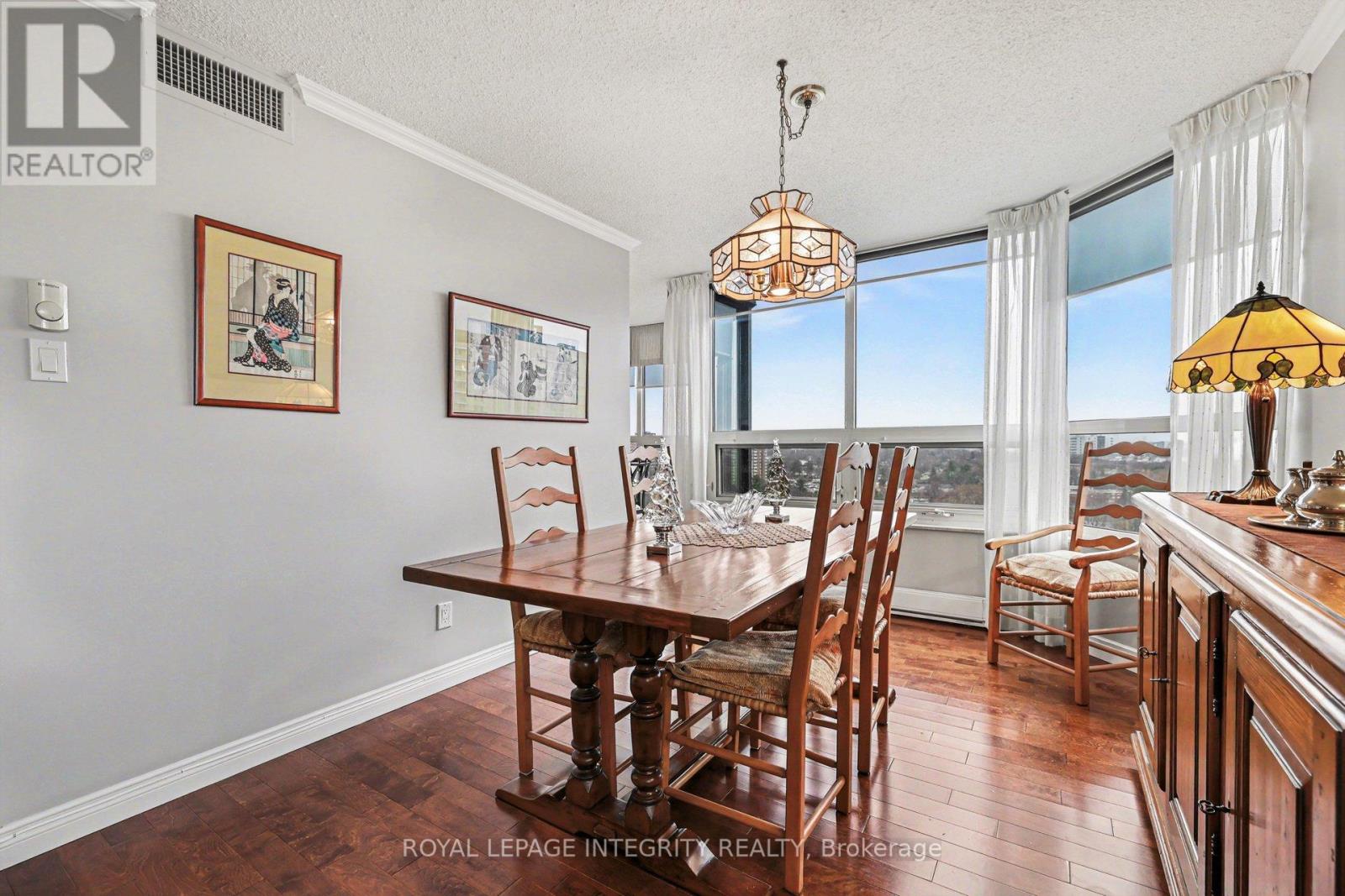 1905 - 1510 RIVERSIDE DRIVE, Ottawa, Ontario, K1G4X5 — Photo 5