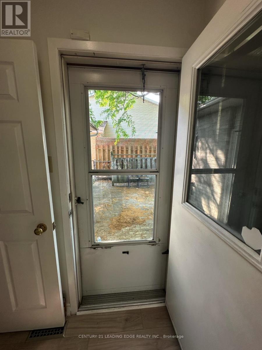 257 LONDON ROAD, Newmarket (Bristol-London), Ontario, L3Y6L3 — Photo 11