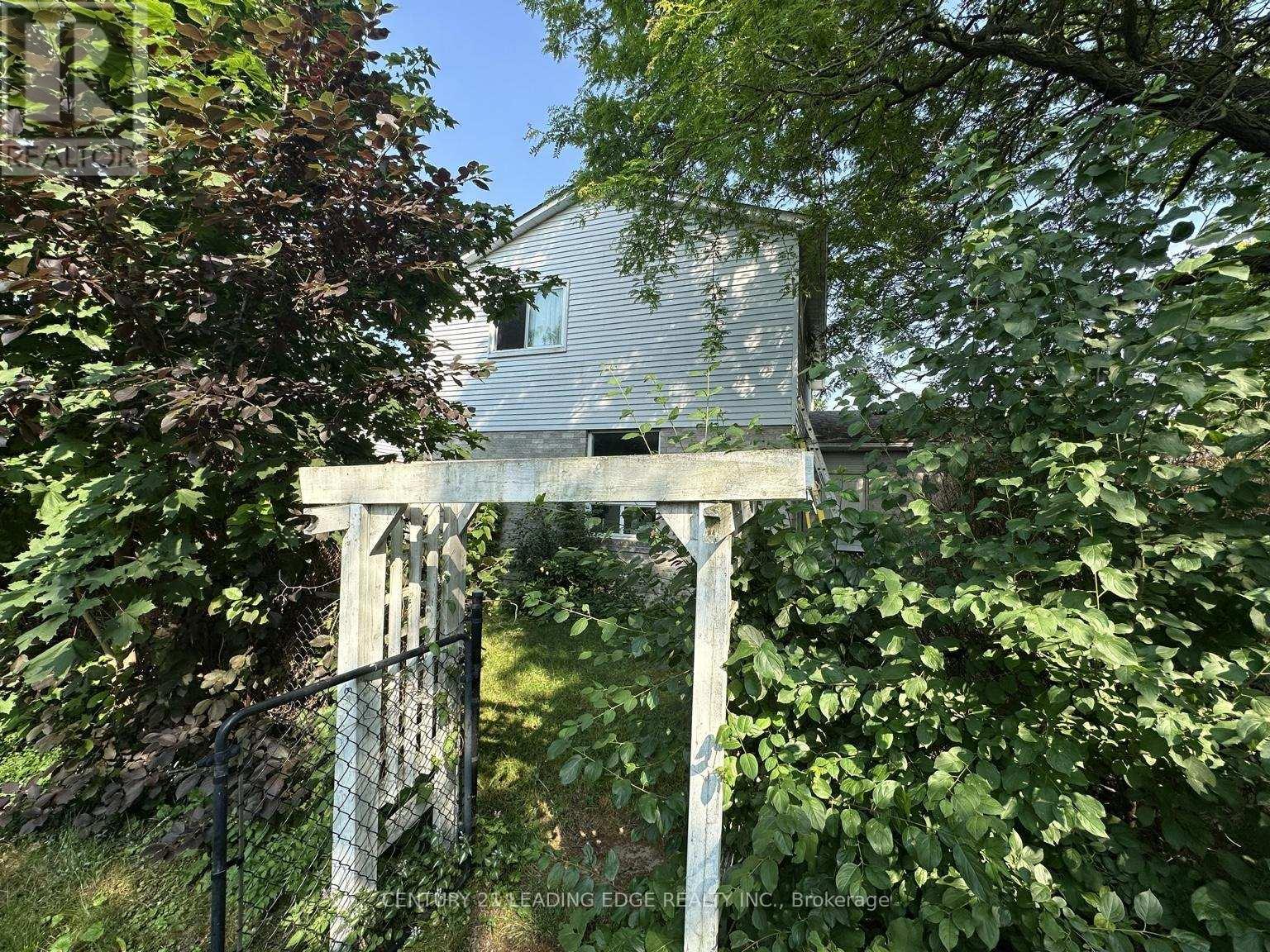 257 LONDON ROAD, Newmarket (Bristol-London), Ontario, L3Y6L3 — Photo 27