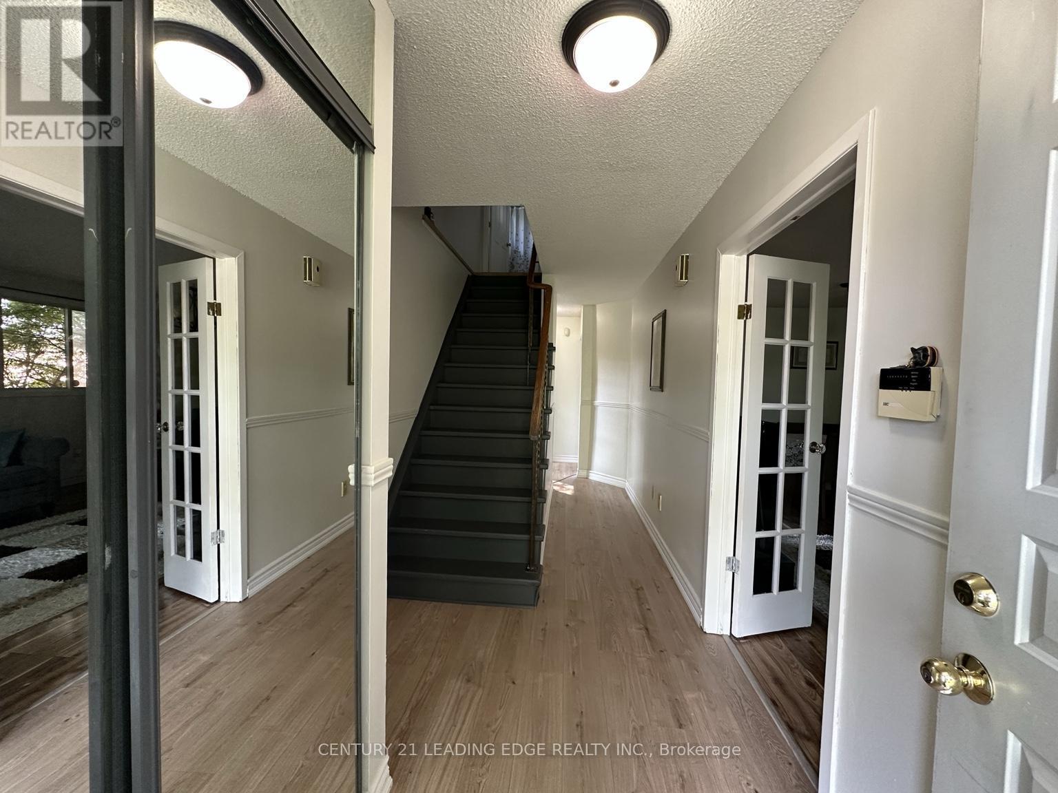 257 LONDON ROAD, Newmarket (Bristol-London), Ontario, L3Y6L3 — Photo 4