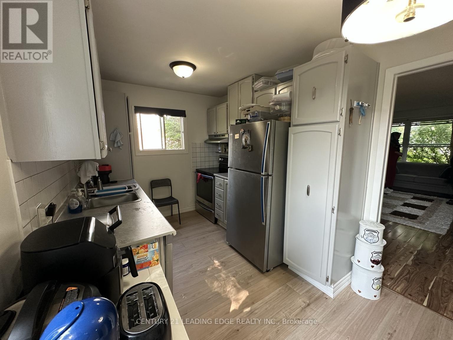 257 LONDON ROAD, Newmarket (Bristol-London), Ontario, L3Y6L3 — Photo 8