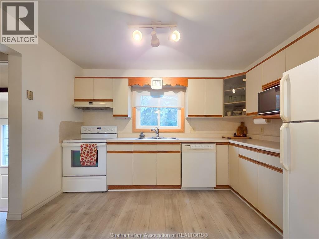 426 Victoria AVENUE, Chatham, Ontario, N7L3B3 — Photo 16