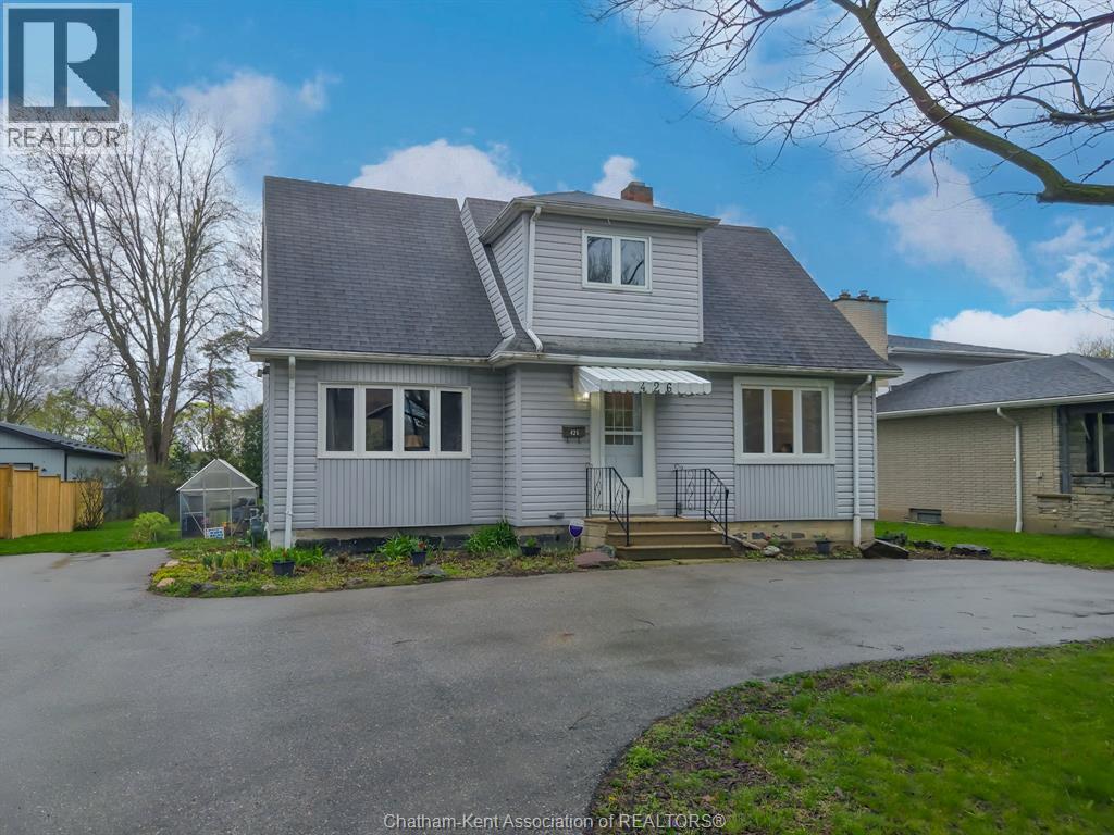 426 Victoria AVENUE, Chatham, Ontario, N7L3B3 — Photo 2
