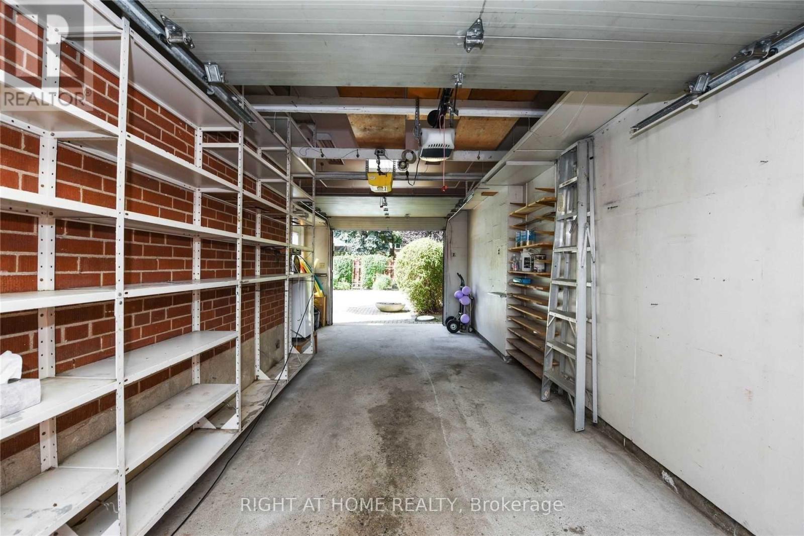 21 MITRE PLACE, Toronto (Kingsview Village-The Westway), Ontario, M9R3C5 — Photo 39