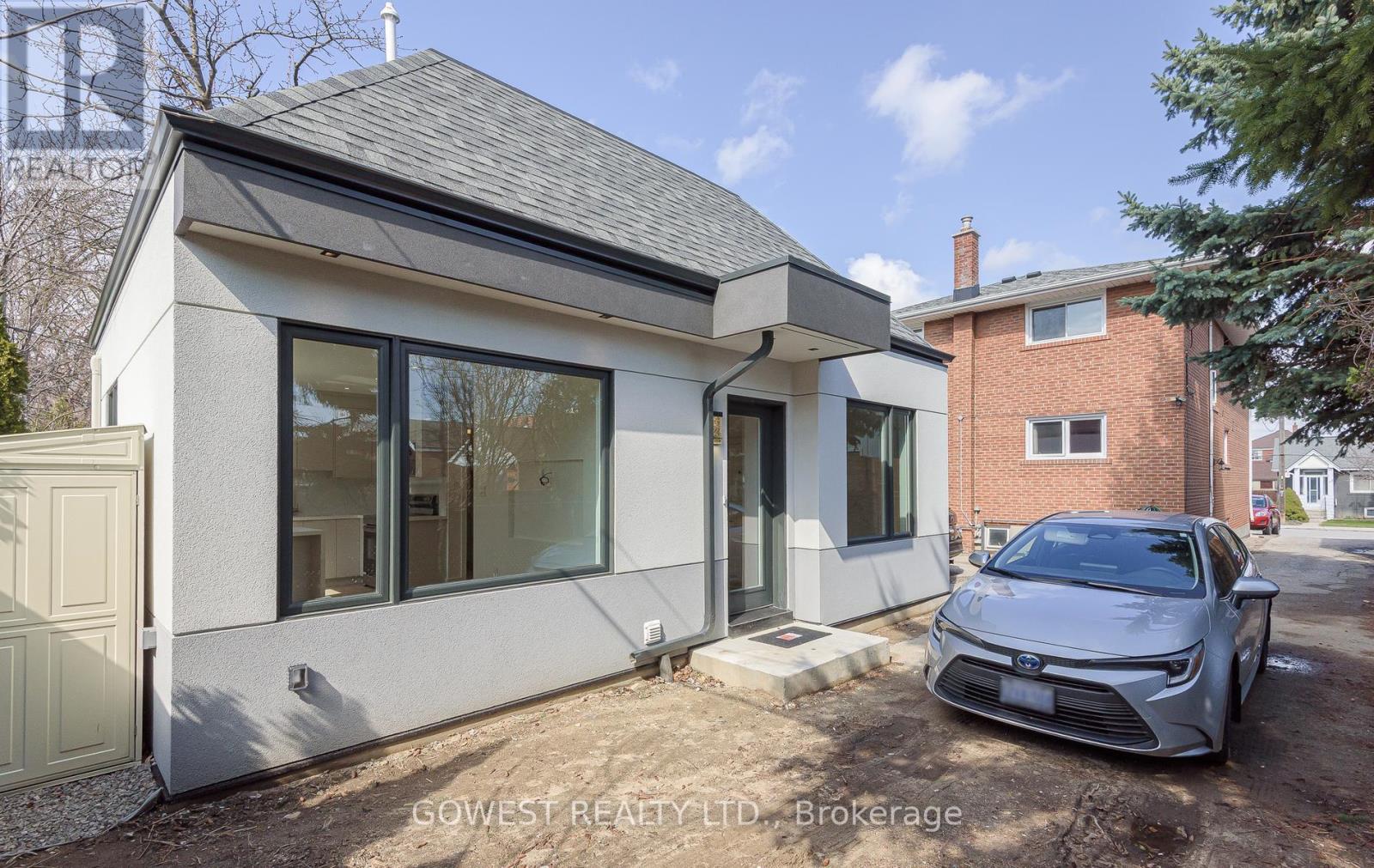 4 - 12 TWENTY SECOND STREET, Toronto (Long Branch), Ontario, M8V3M1 — Photo 2