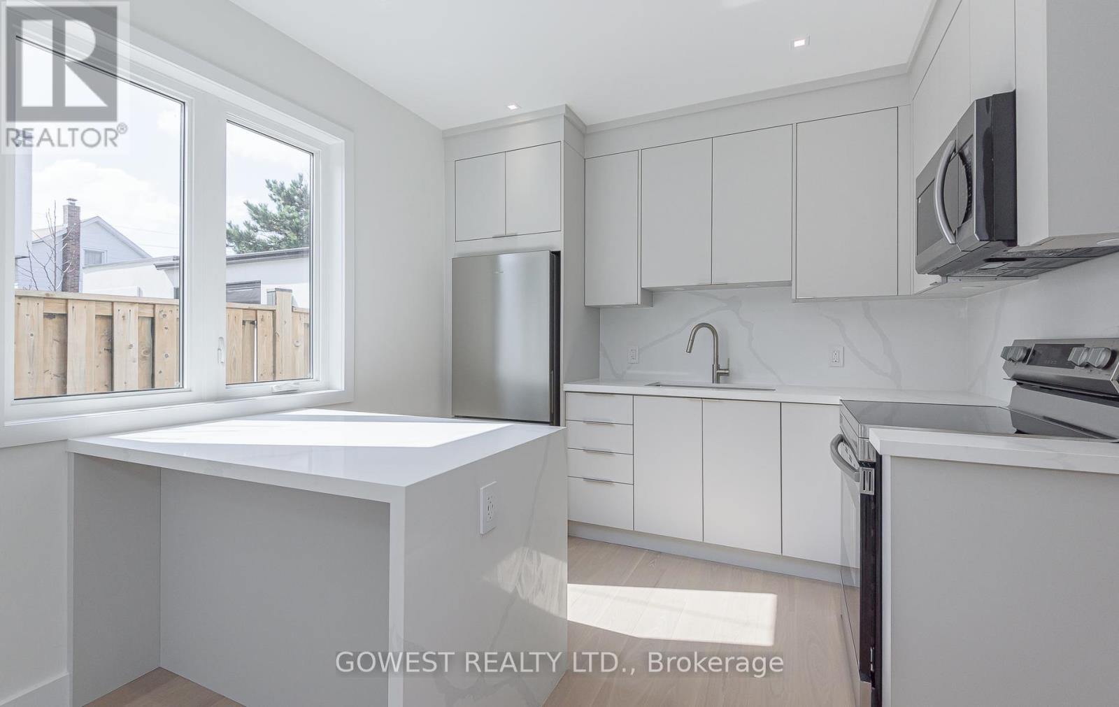 4 - 12 TWENTY SECOND STREET, Toronto (Long Branch), Ontario, M8V3M1 — Photo 9