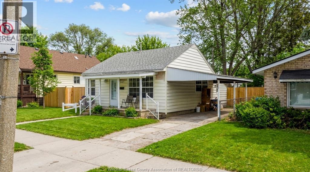 3567 KING STREET, Windsor, Ontario, N9C1P4 — Photo 2