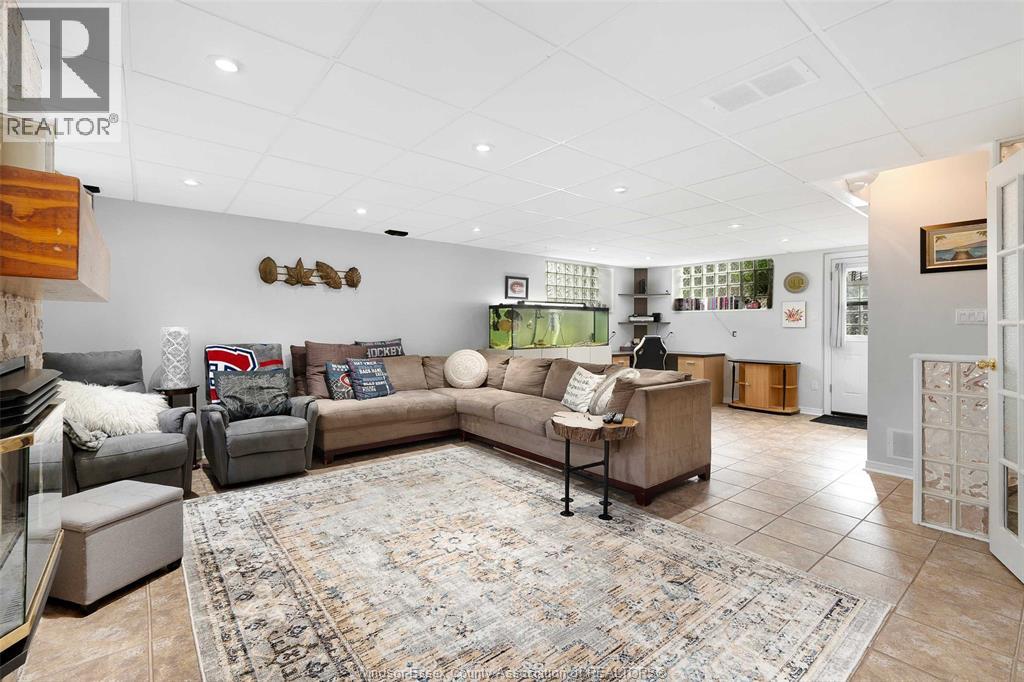 341 GENEVIEVE STREET, Windsor, Ontario, N8S3V7 — Photo 38
