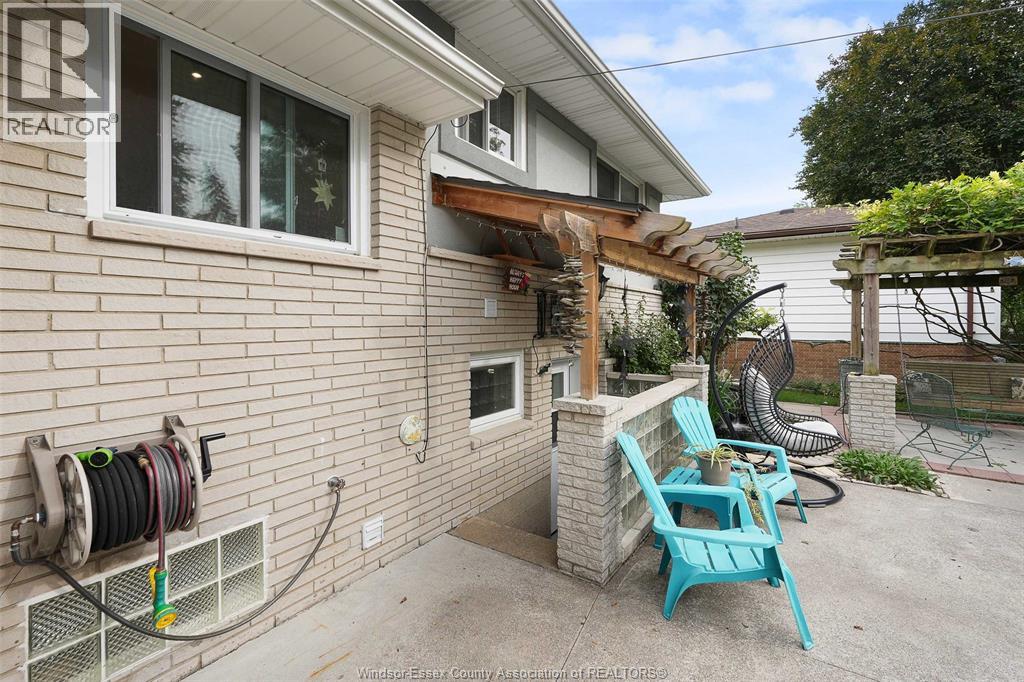 341 GENEVIEVE STREET, Windsor, Ontario, N8S3V7 — Photo 6