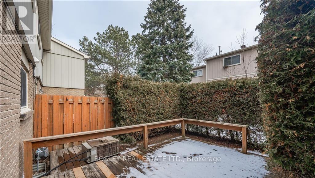 95 - 51 PAULANDER DRIVE, Kitchener, Ontario, N2M5E5 — Photo 13