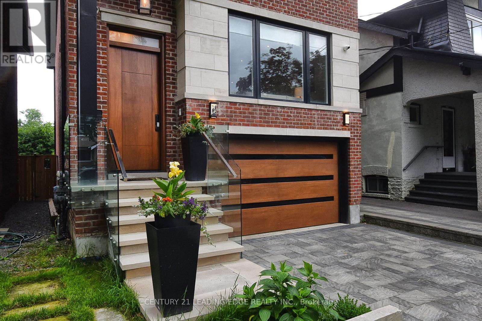 119 STIBBARD AVENUE, Toronto (Mount Pleasant East), Ontario, M4P2B9 — Photo 2