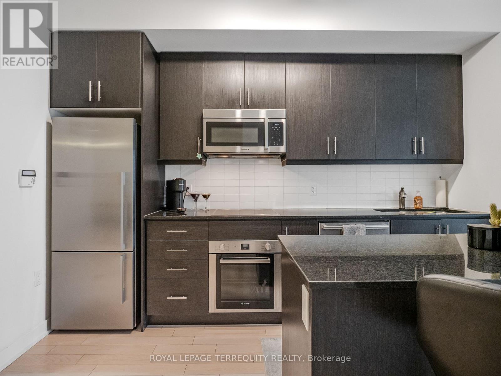 1009 - 1 THE ESPLANADE, Toronto (Waterfront Communities), Ontario, M5E0A8 — Photo 11