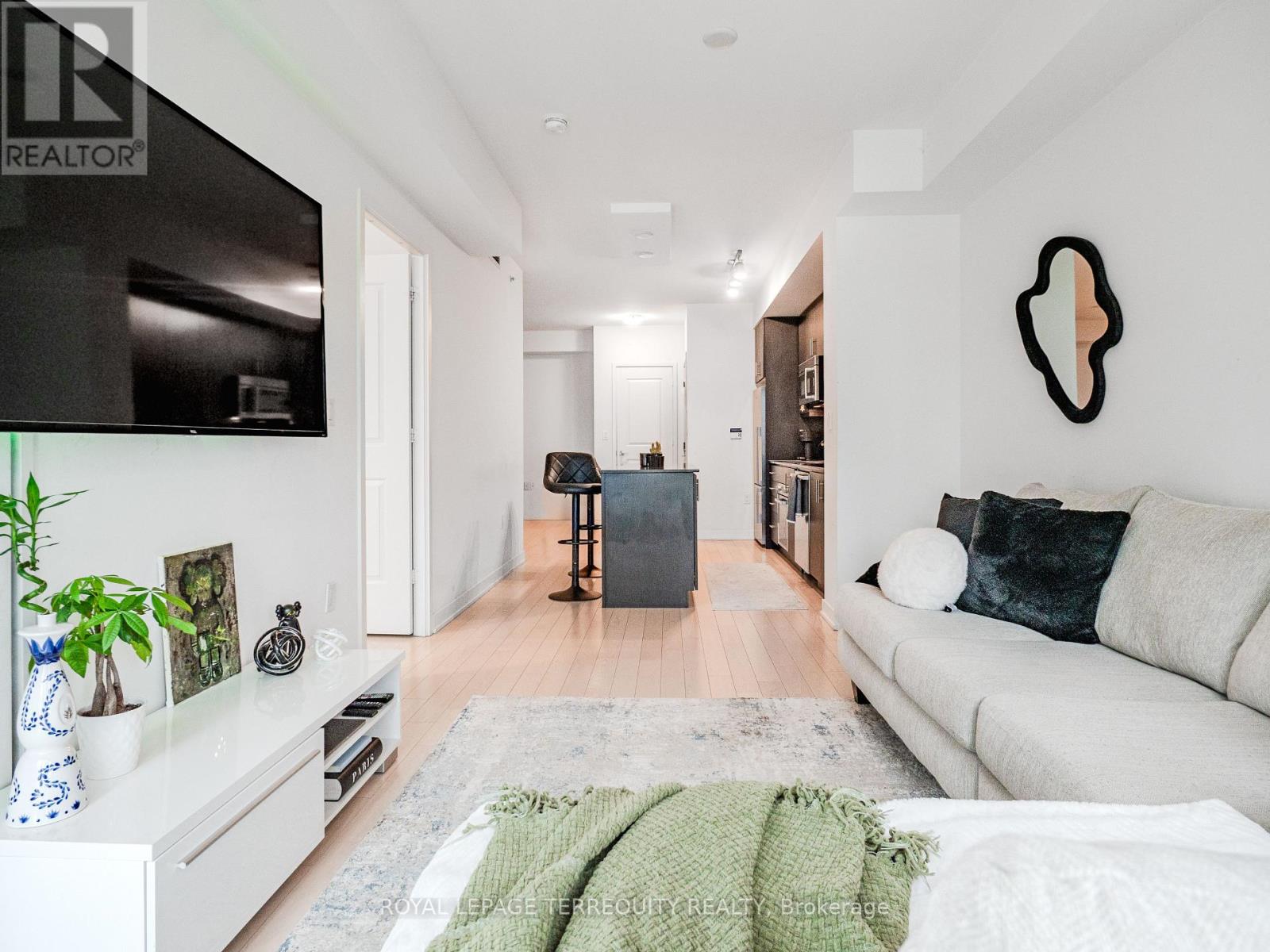 1009 - 1 THE ESPLANADE, Toronto (Waterfront Communities), Ontario, M5E0A8 — Photo 5