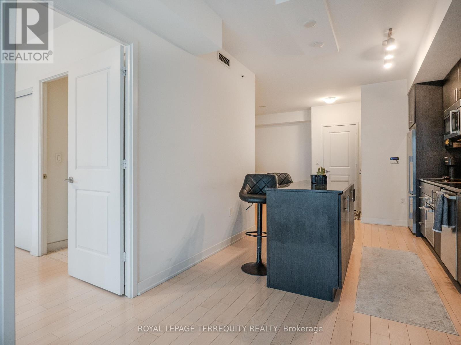 1009 - 1 THE ESPLANADE, Toronto (Waterfront Communities), Ontario, M5E0A8 — Photo 7