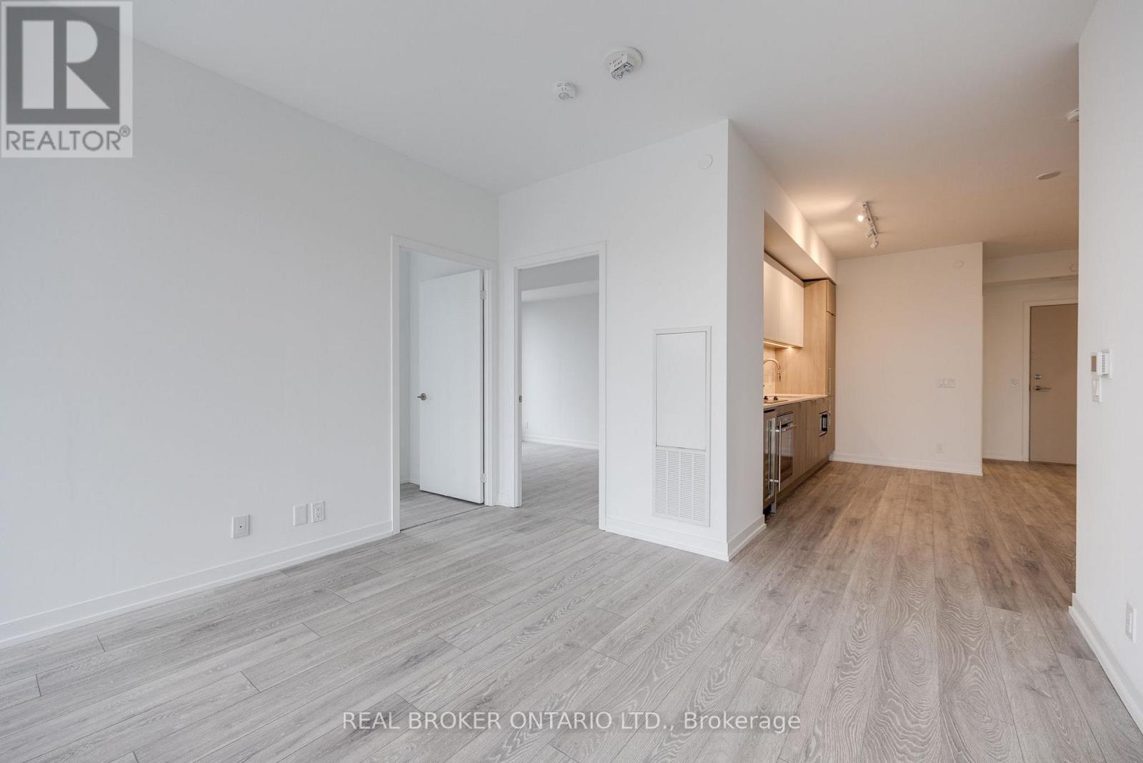 311 - 2020 BATHURST STREET, Toronto (Humewood-Cedarvale), Ontario, M5R3H4 — Photo 9