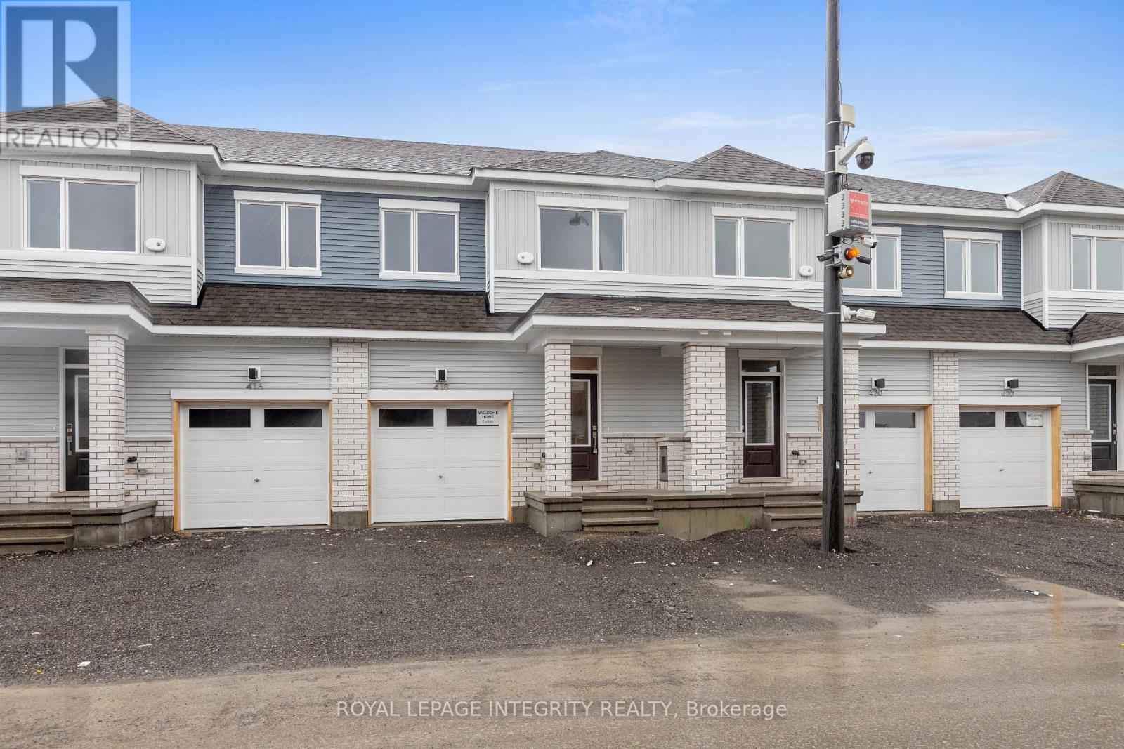 418 LES EMMERSON DRIVE, Ottawa, Ontario, K2J4J4 — Photo 3