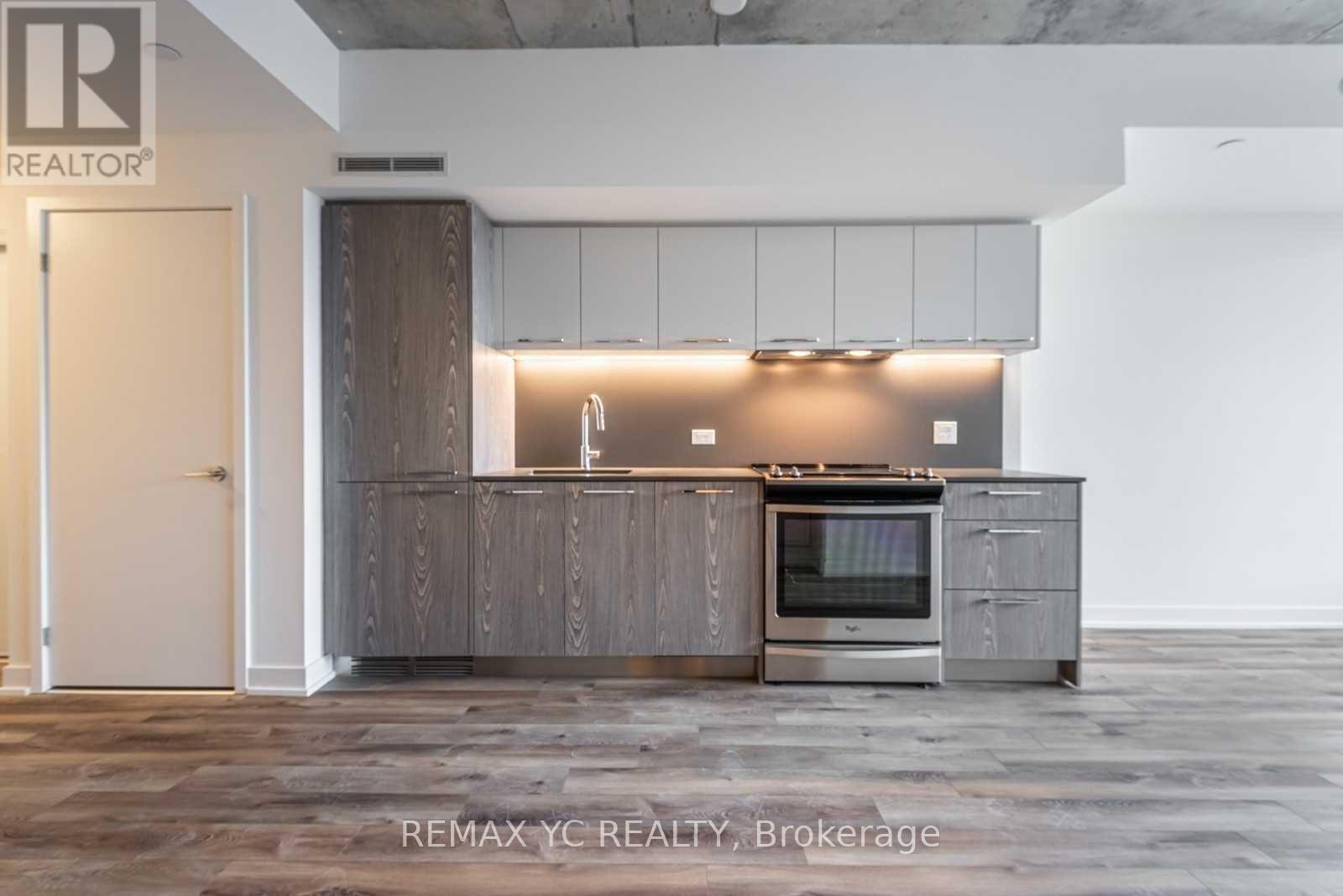 923 - 30 BASEBALL PLACE, Toronto (South Riverdale), Ontario, M4M0E8 — Photo 2