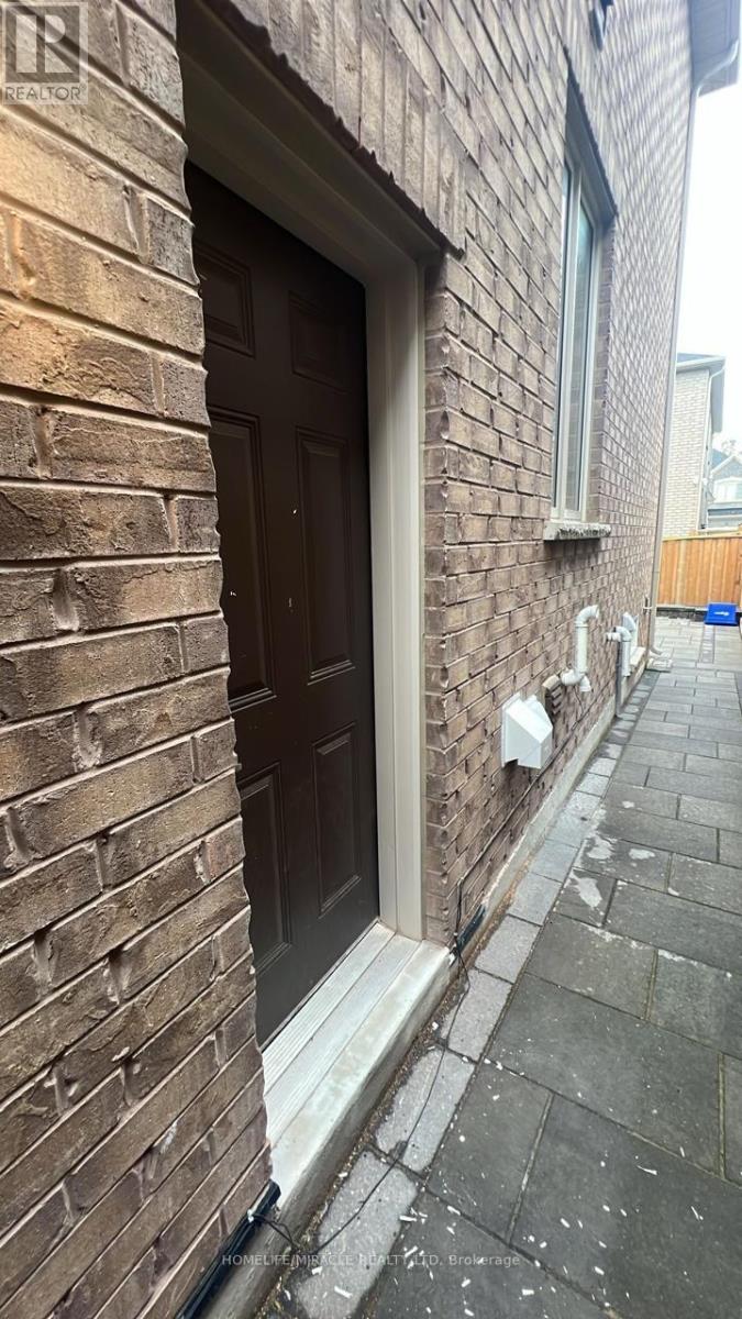 BSMT - 8 REIGN LANE, Markham (Cedarwood), Ontario, L3S0E8 — Photo 11