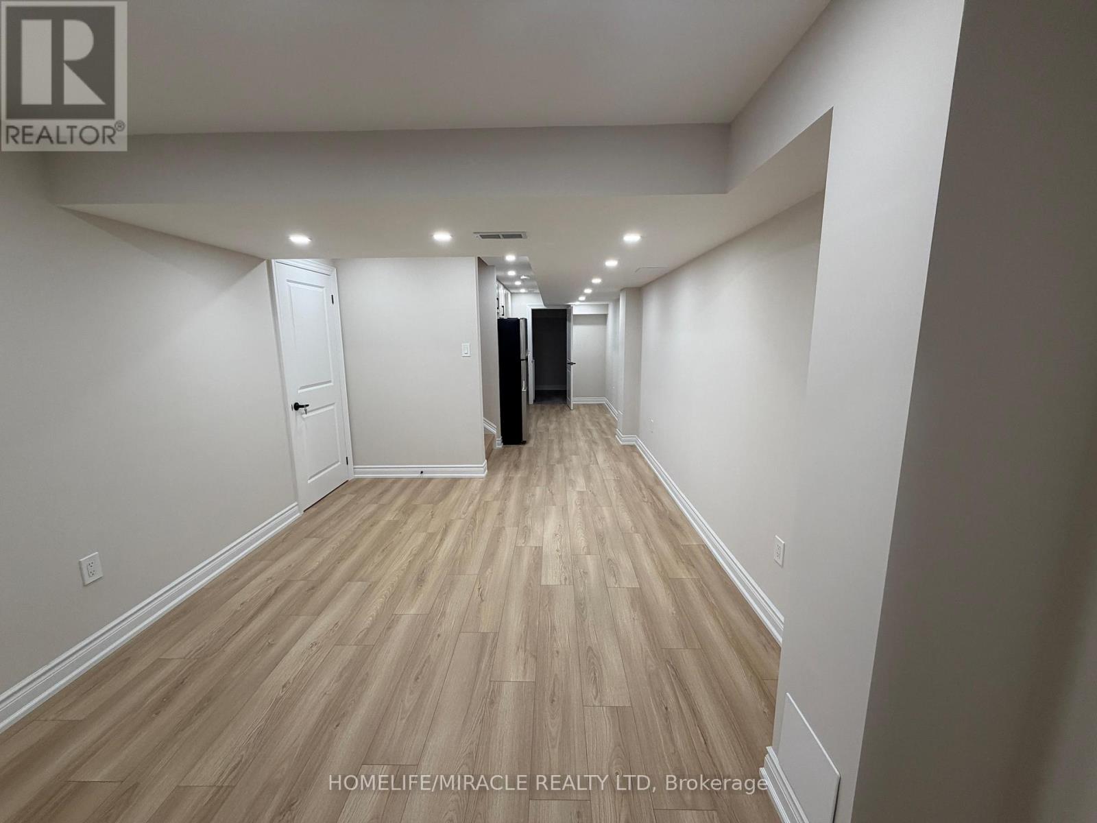 BSMT - 8 REIGN LANE, Markham (Cedarwood), Ontario, L3S0E8 — Photo 6