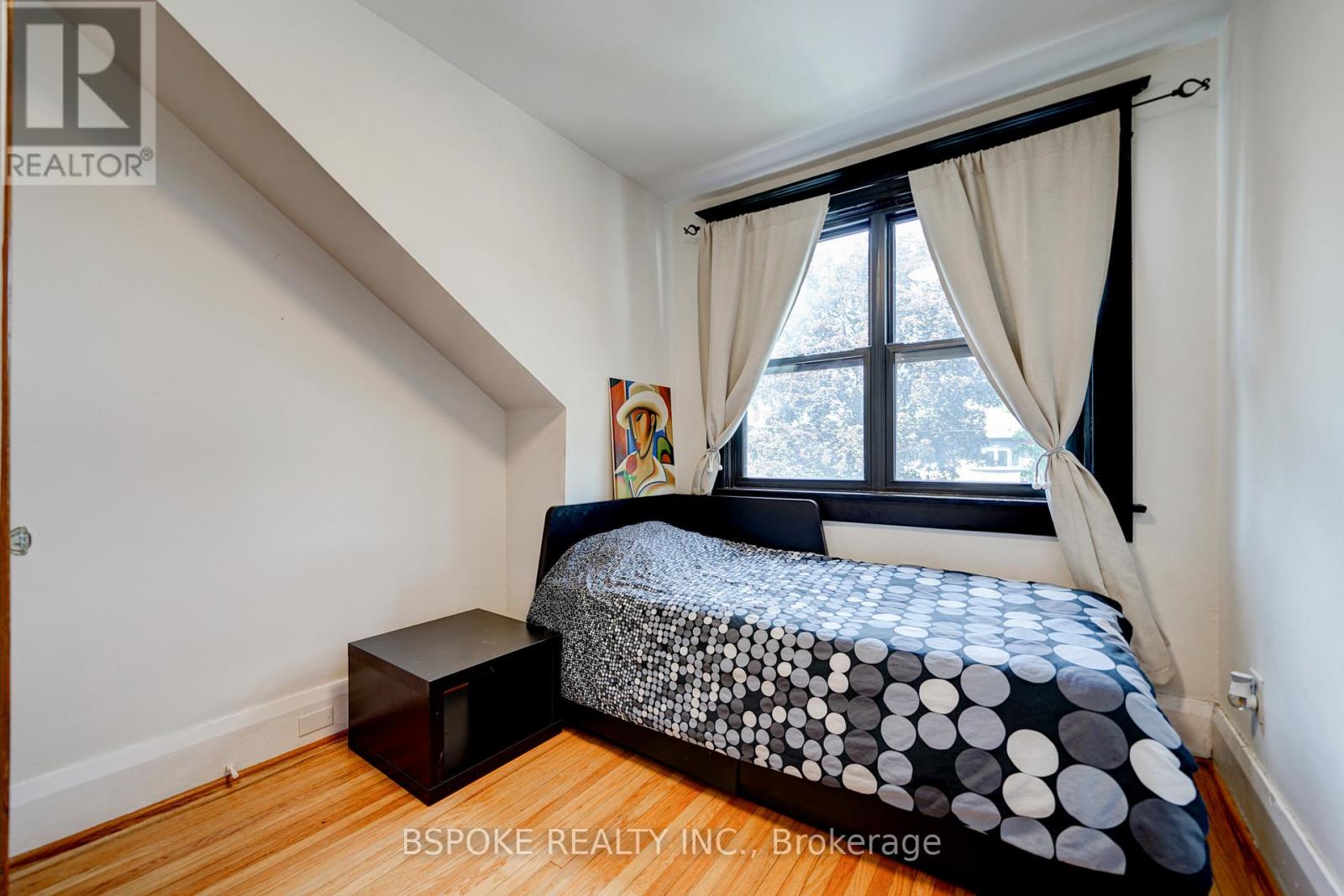27 ROWLAND STREET, Toronto (High Park North), Ontario, M6P1M2 — Photo 14