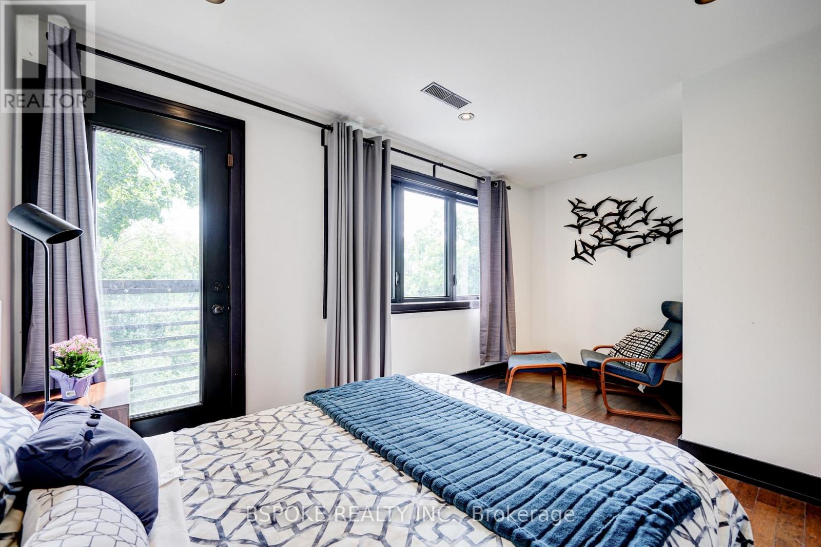 27 ROWLAND STREET, Toronto (High Park North), Ontario, M6P1M2 — Photo 27