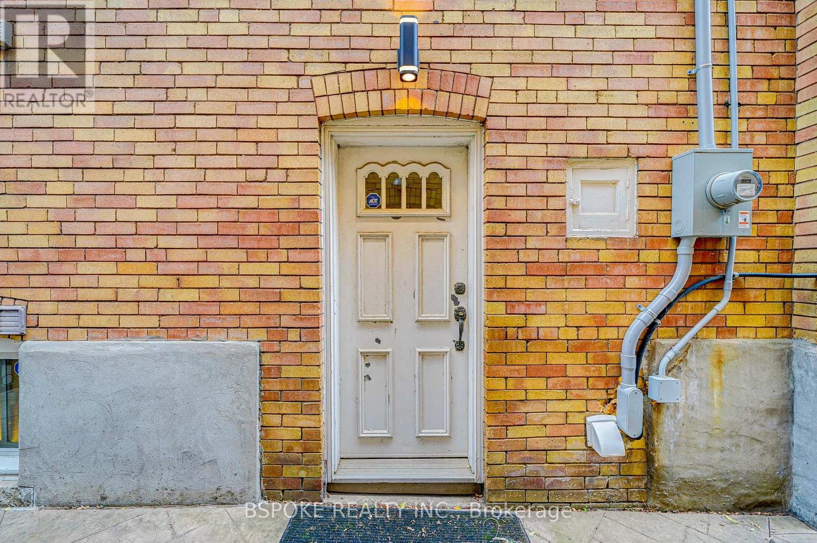 27 ROWLAND STREET, Toronto (High Park North), Ontario, M6P1M2 — Photo 37