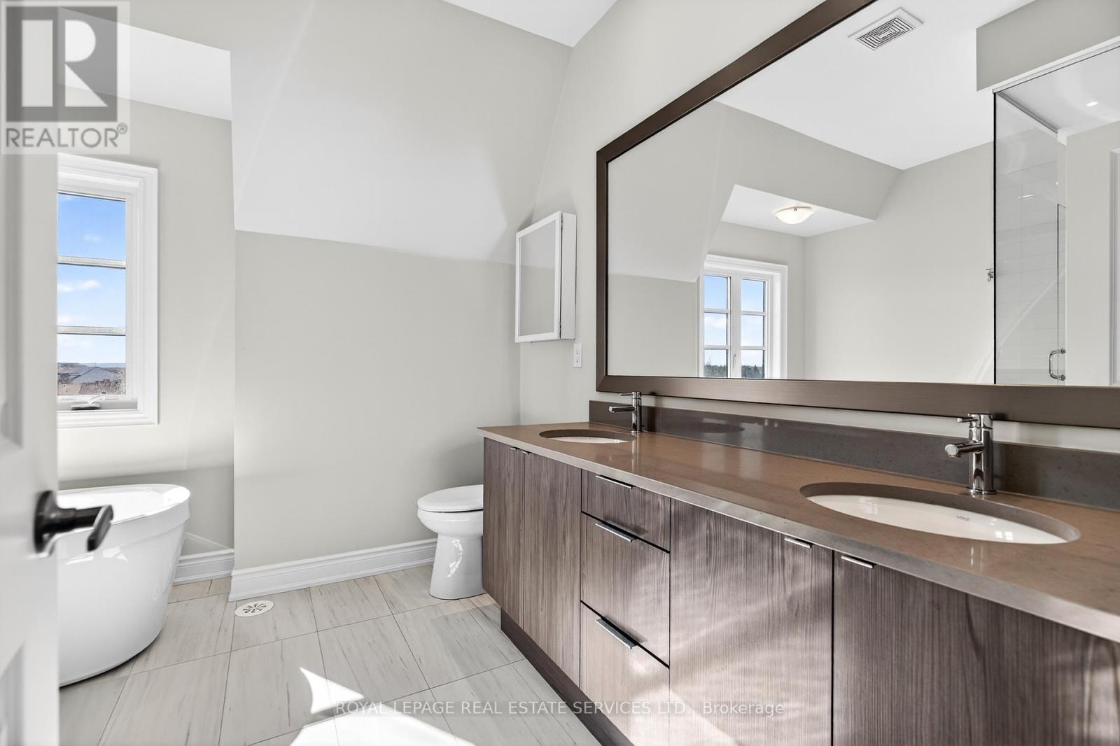 2193 LILLYKIN STREET, Oakville (RO River Oaks), Ontario, L6H7H2 — Photo 45