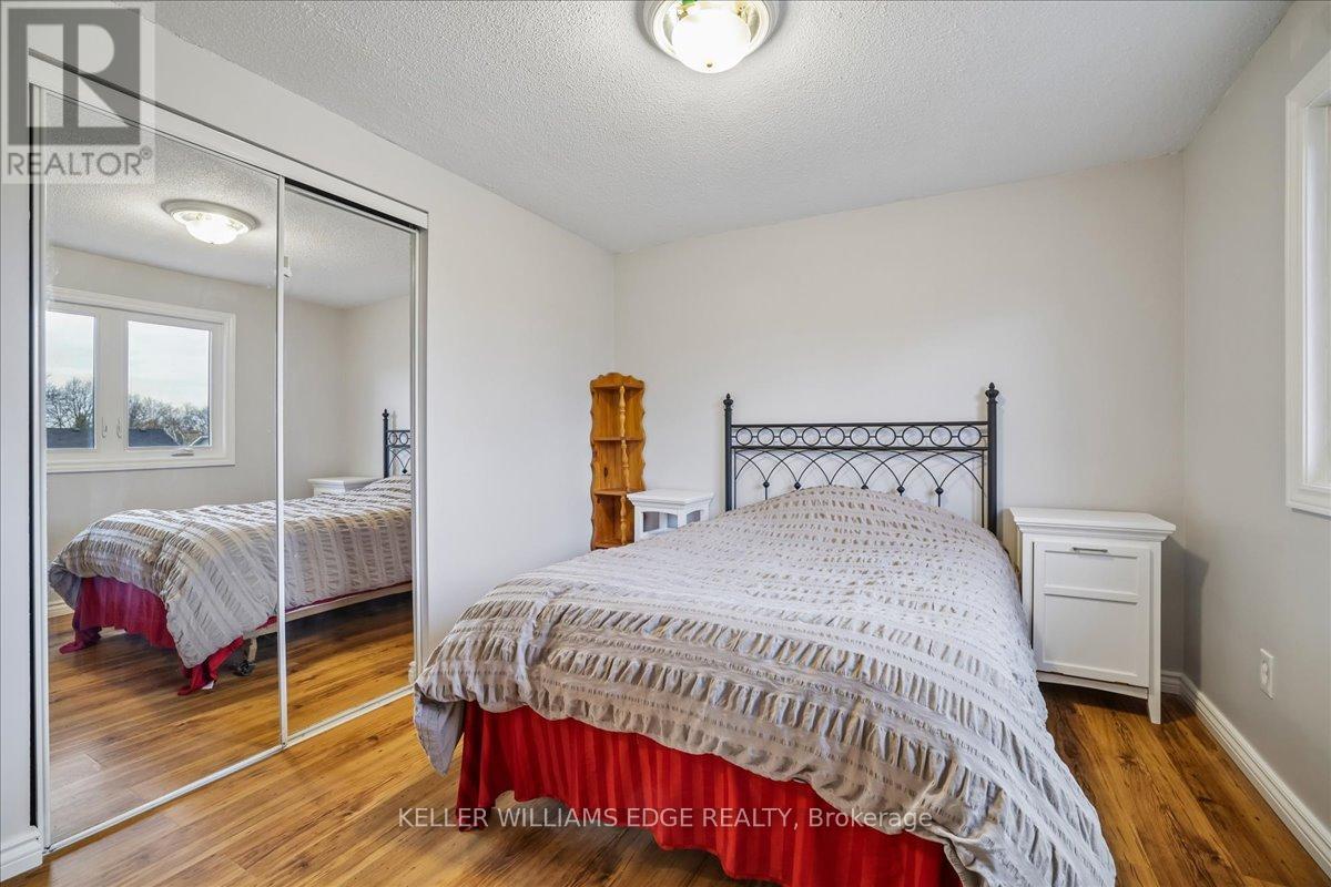 2208 MELISSA CRESCENT, Burlington (Brant Hills), Ontario, L7P4J7 — Photo 13