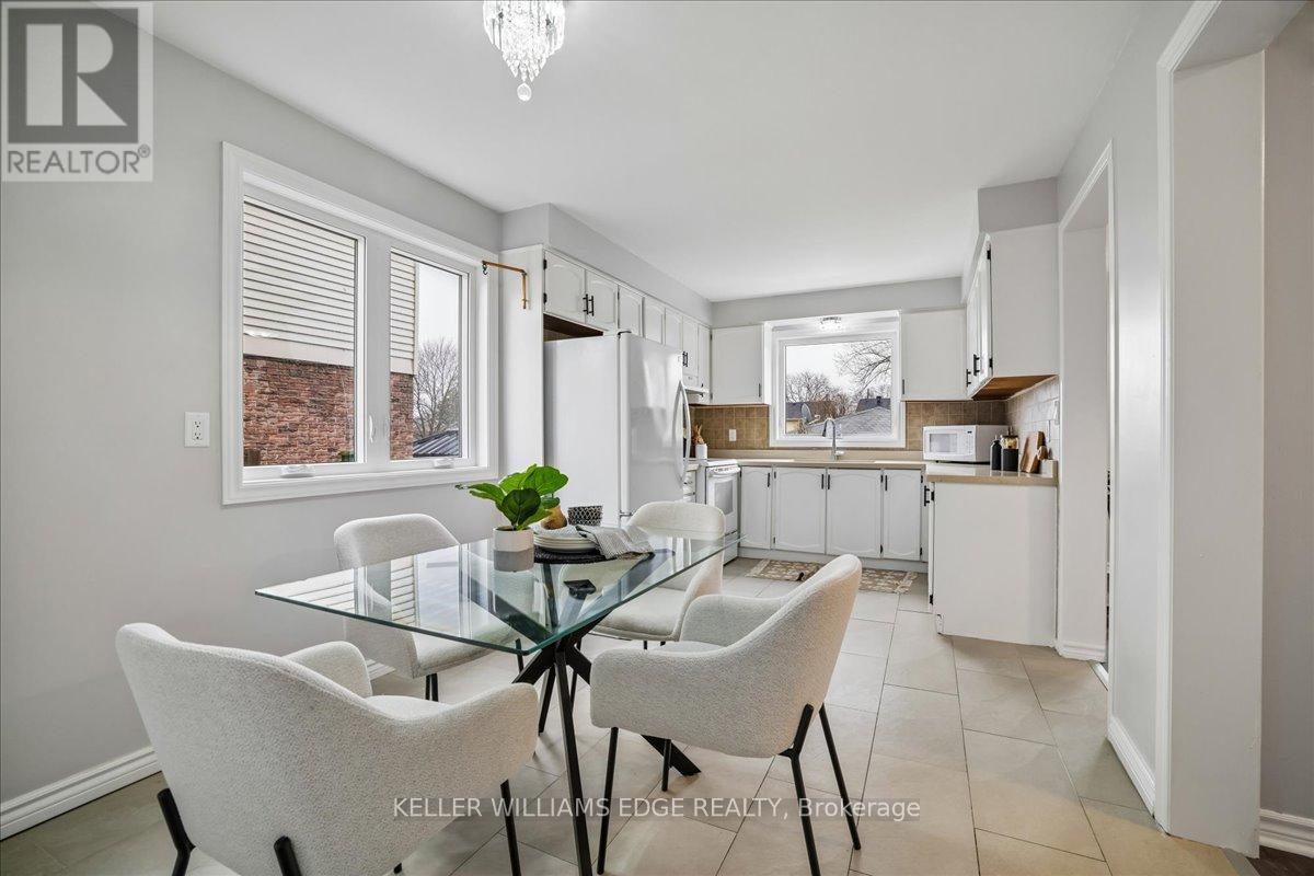 2208 MELISSA CRESCENT, Burlington (Brant Hills), Ontario, L7P4J7 — Photo 33