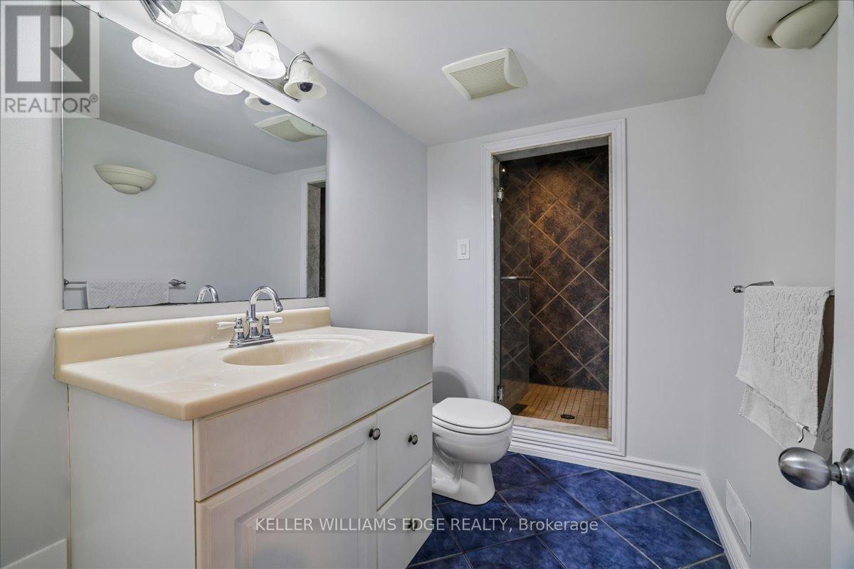 2208 MELISSA CRESCENT, Burlington (Brant Hills), Ontario, L7P4J7 — Photo 8