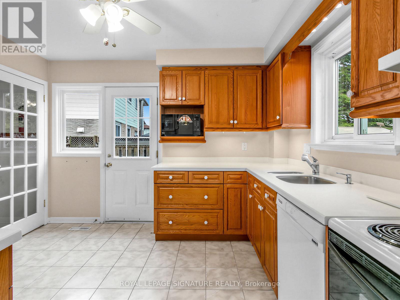 3193 CORRIGAN DRIVE, Mississauga (Applewood), Ontario, L4Y3C5 — Photo 15