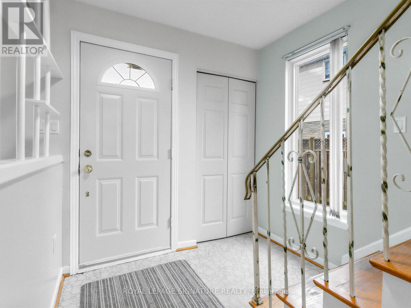 3193 CORRIGAN DRIVE, Mississauga (Applewood), Ontario, L4Y3C5 — Photo 5