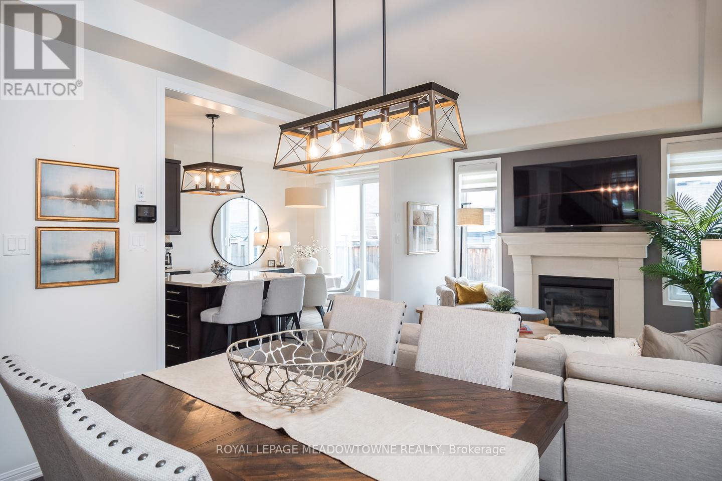 1031 SOLOMON COURT, Milton (WI Willmott), Ontario, L9T8G9 — Photo 6