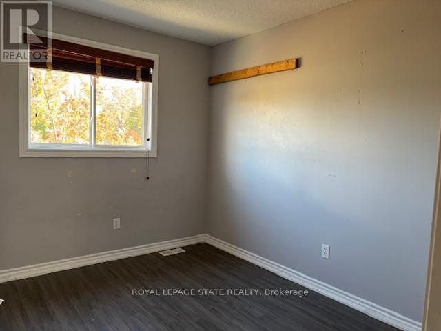 45 THAMES WAY, Hamilton (Mount Hope), Ontario, L0R1W0 — Photo 13