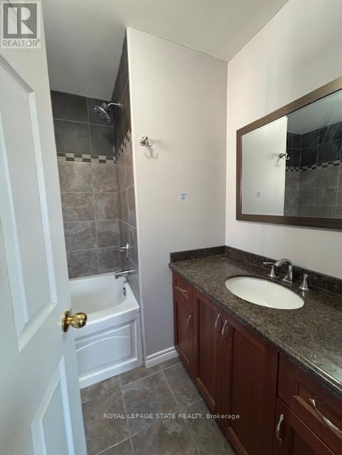 45 THAMES WAY, Hamilton (Mount Hope), Ontario, L0R1W0 — Photo 14