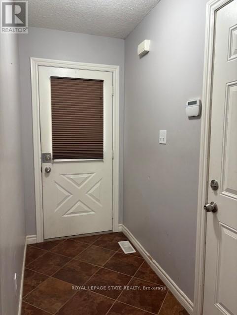 45 THAMES WAY, Hamilton (Mount Hope), Ontario, L0R1W0 — Photo 17