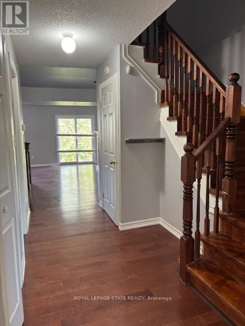 45 THAMES WAY, Hamilton (Mount Hope), Ontario, L0R1W0 — Photo 8