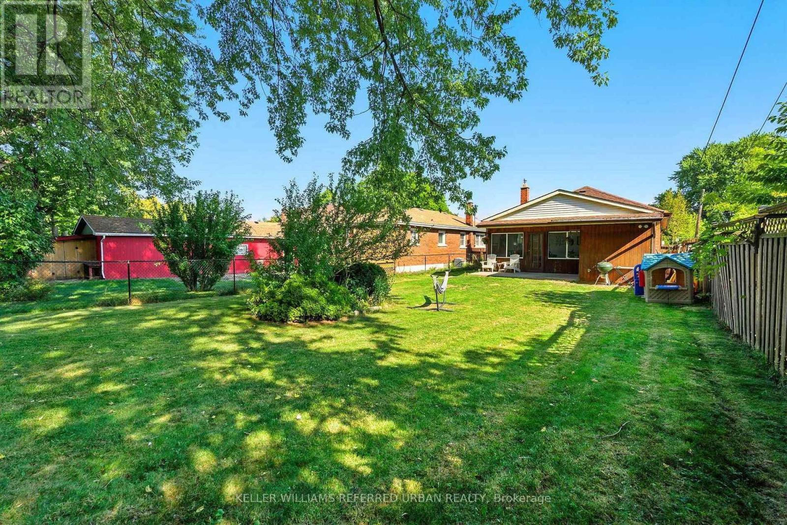 940 BRUCEDALE AVENUE E, Hamilton (Sunninghill), Ontario, L8T1L9 — Photo 32