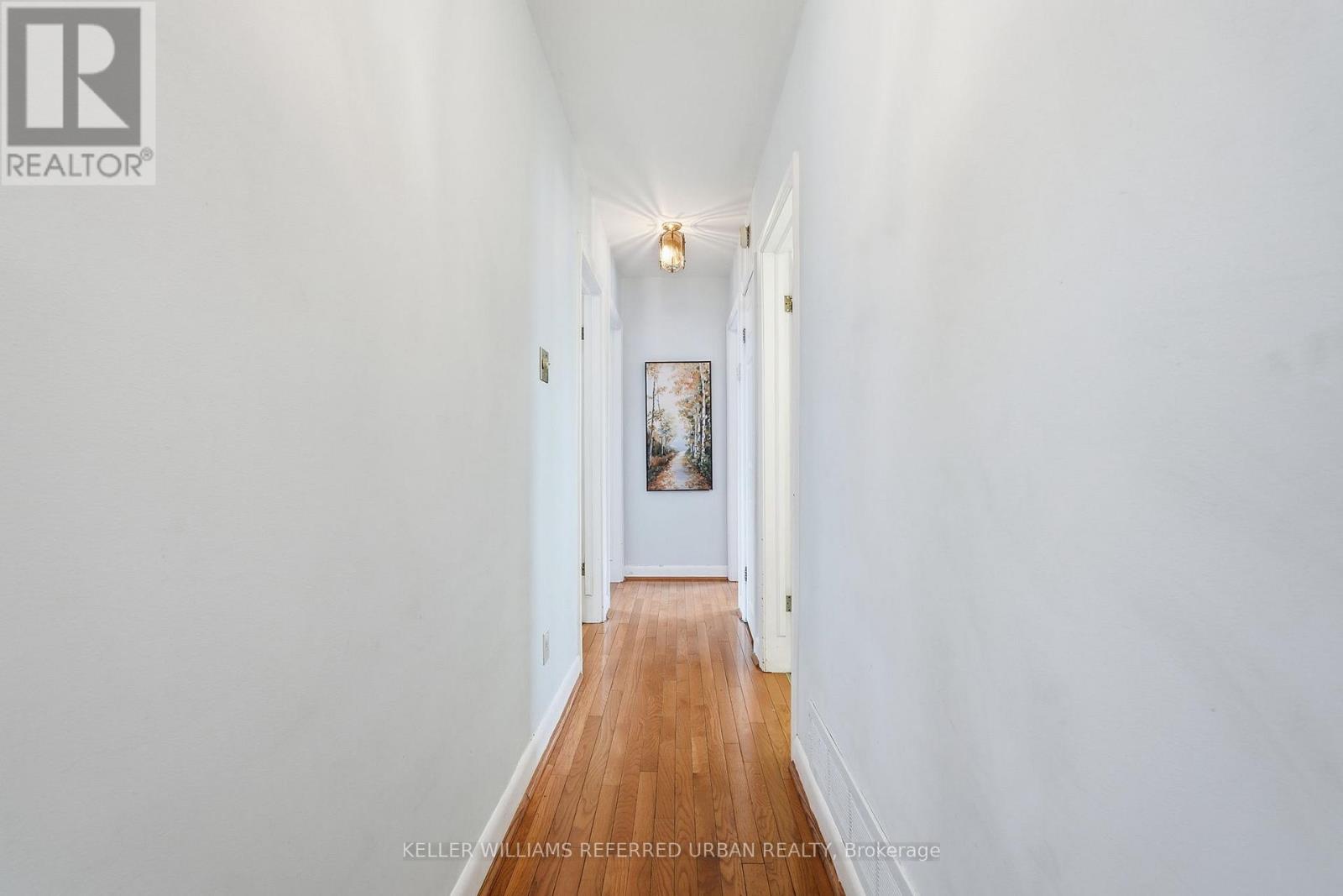 940 BRUCEDALE AVENUE E, Hamilton (Sunninghill), Ontario, L8T1L9 — Photo 8