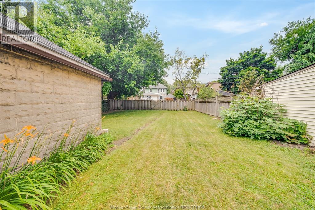 151 CURRY AVE, Windsor, Ontario, N9B2B4 — Photo 28