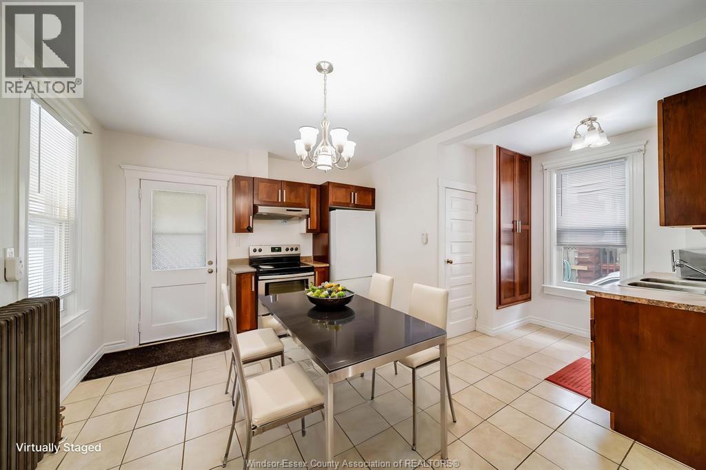151 CURRY AVE, Windsor, Ontario, N9B2B4 — Photo 7