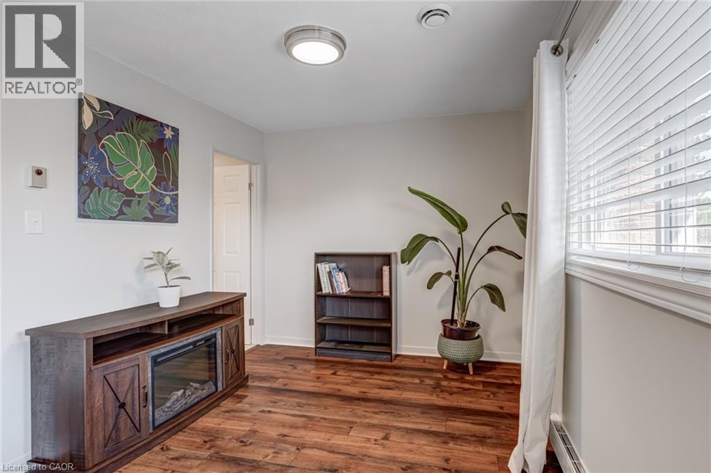 1560 KERNS Road Unit# 5, Burlington, Ontario, L7P3A7 — Photo 28