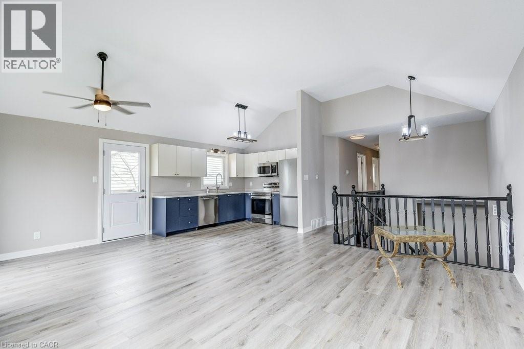 545 TRICO Drive, Cambridge, Ontario, N3H5M7 — Photo 14